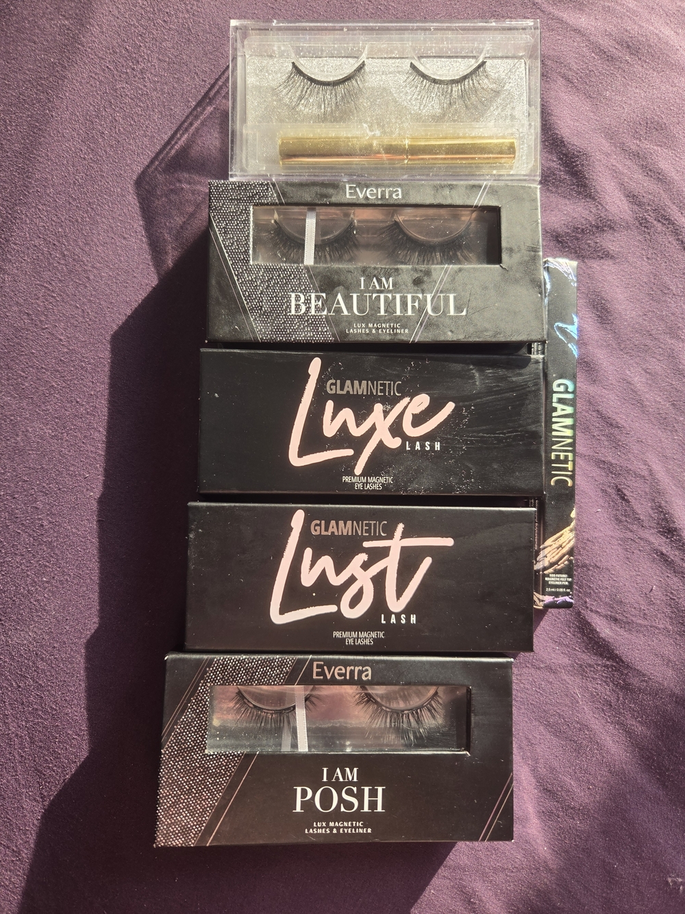 Everra  And Glamnetic  Magnetic Lashes - Black
